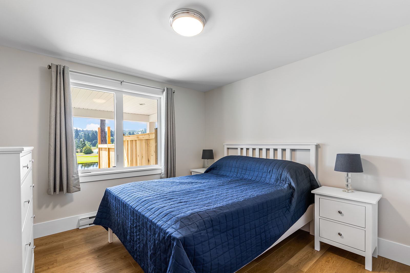 House interior for 2255 Foxrun