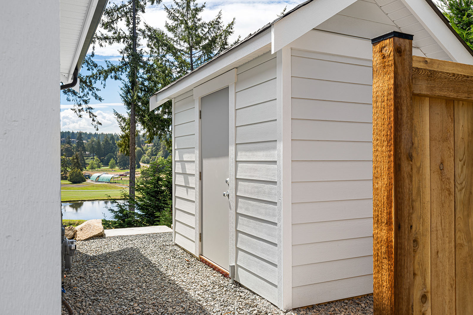 House exterior for 2255 Foxrun