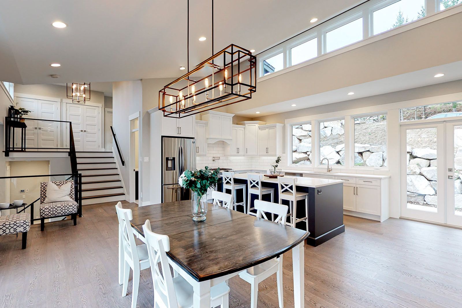 A house interior for 3579 Collingwood Drive