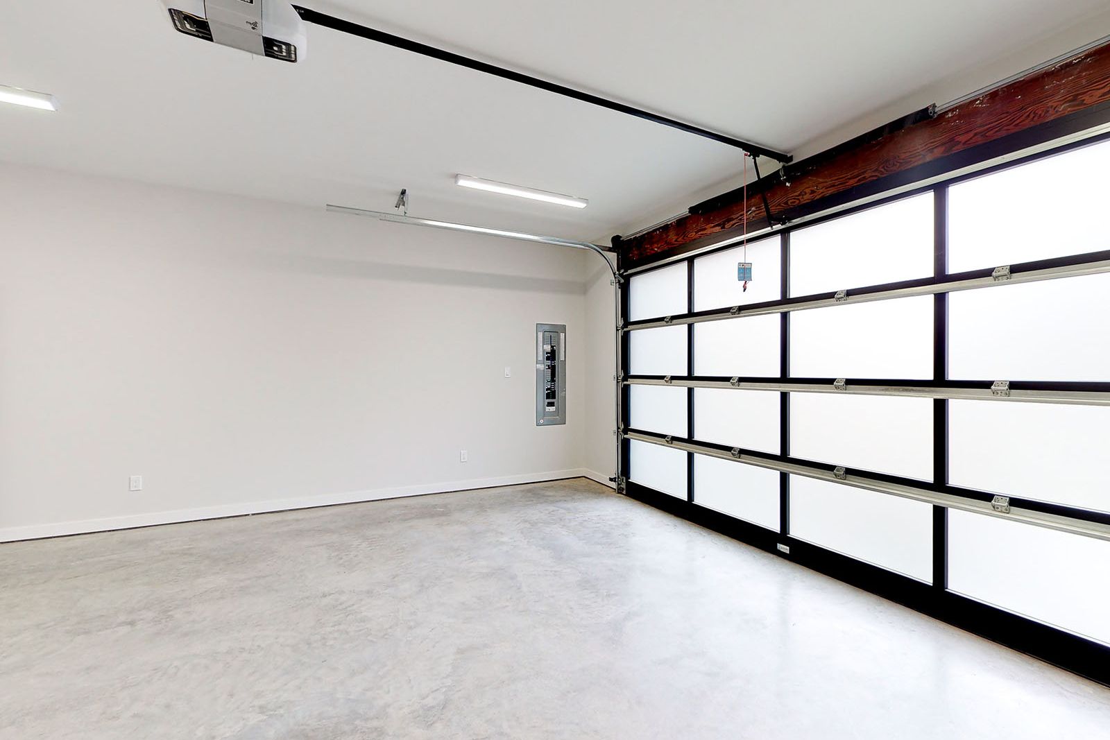 A house interior for 3579 Collingwood Drive