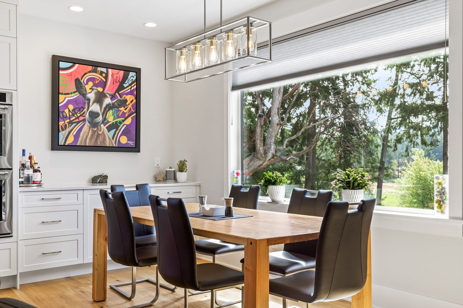 House interior for 2255 Foxrun