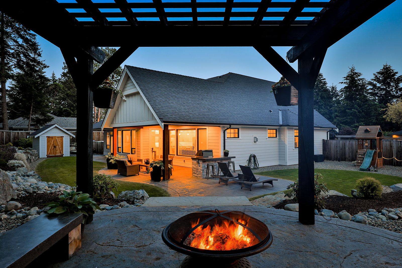 House exterior from 3323 Henley