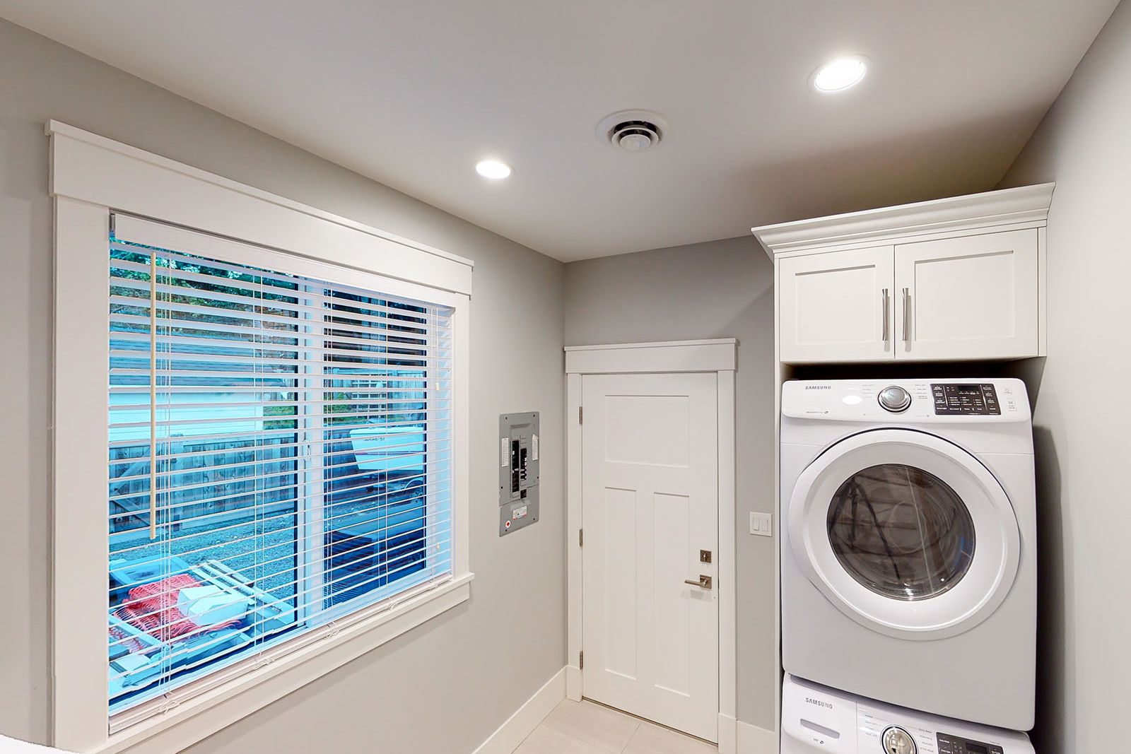 House interior from 3323 Henley