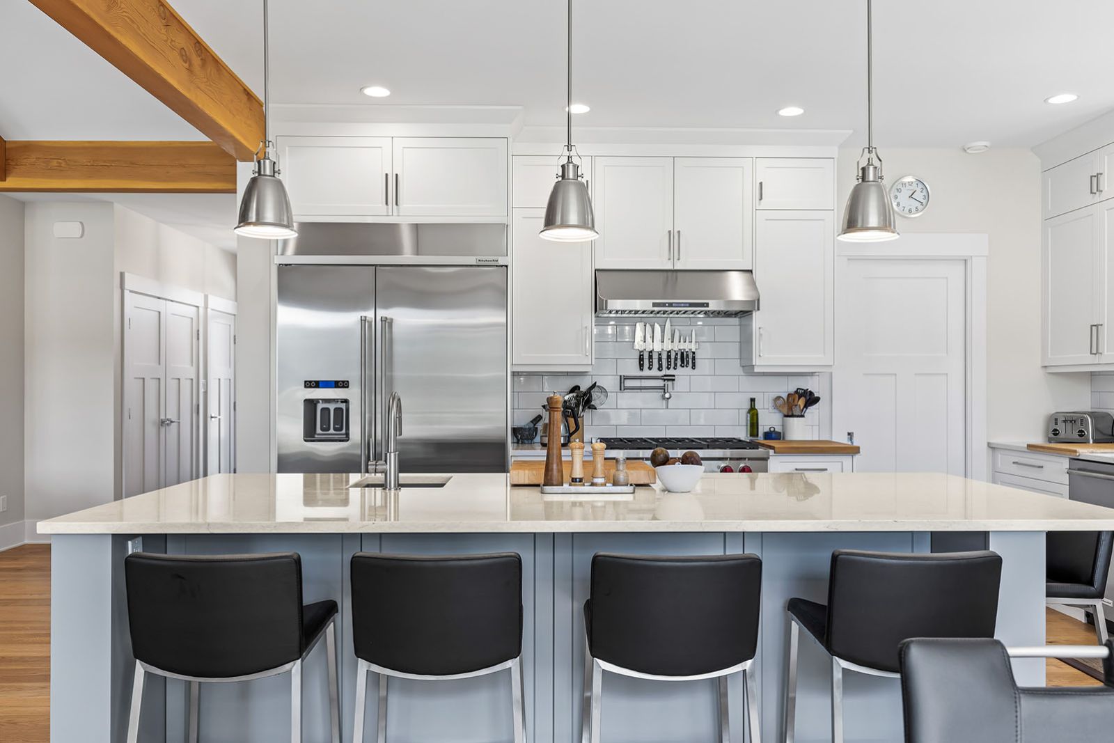 House interior for 2255 Foxrun