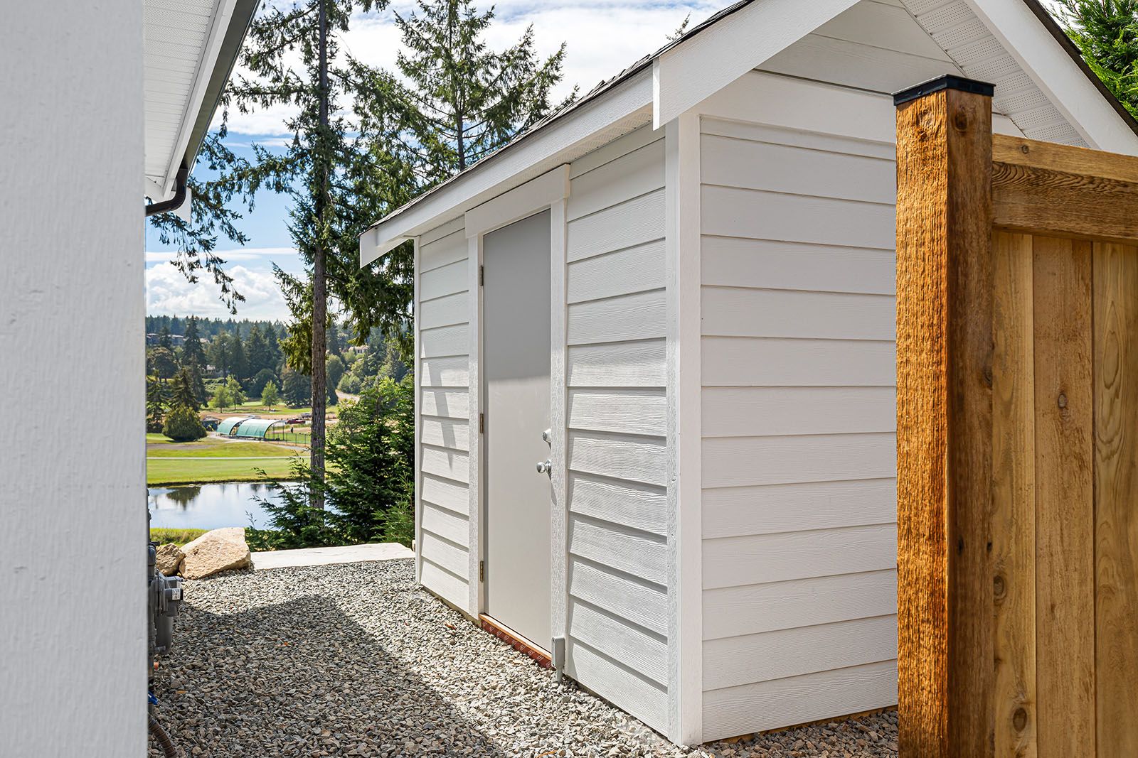 House exterior for 2255 Foxrun