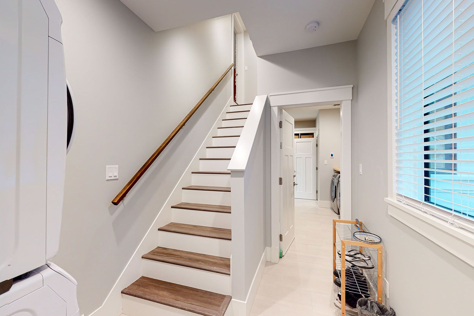 House interior from 3323 Henley