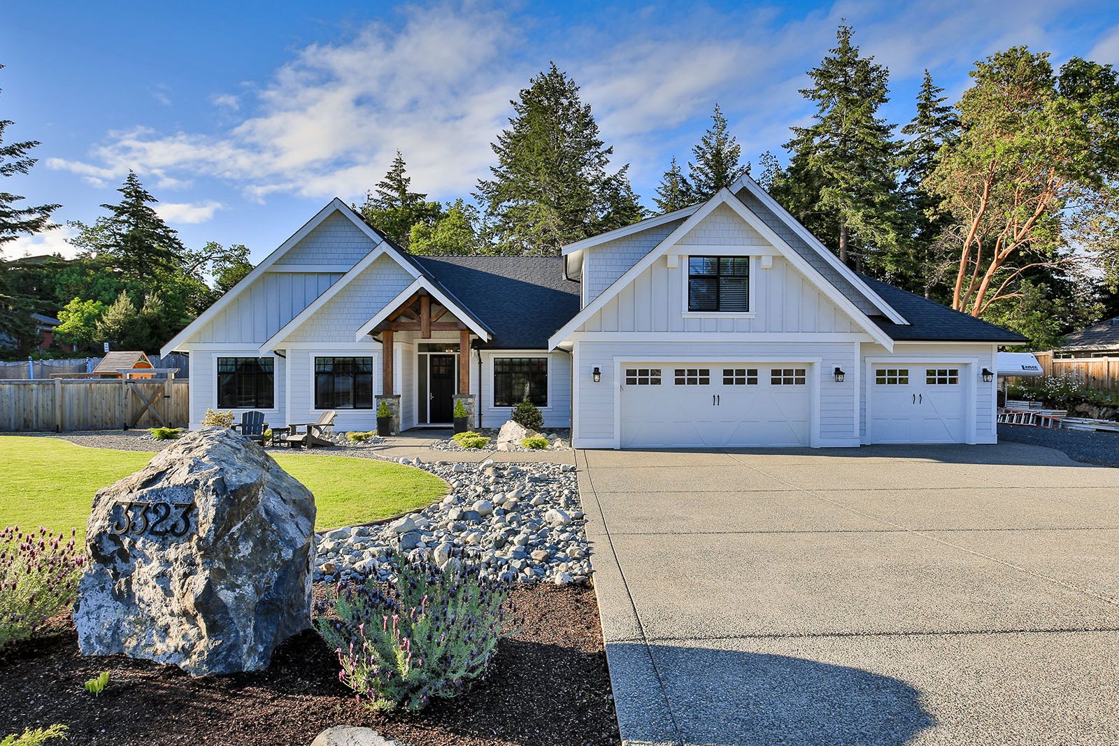 House exterior from 3323 Henley