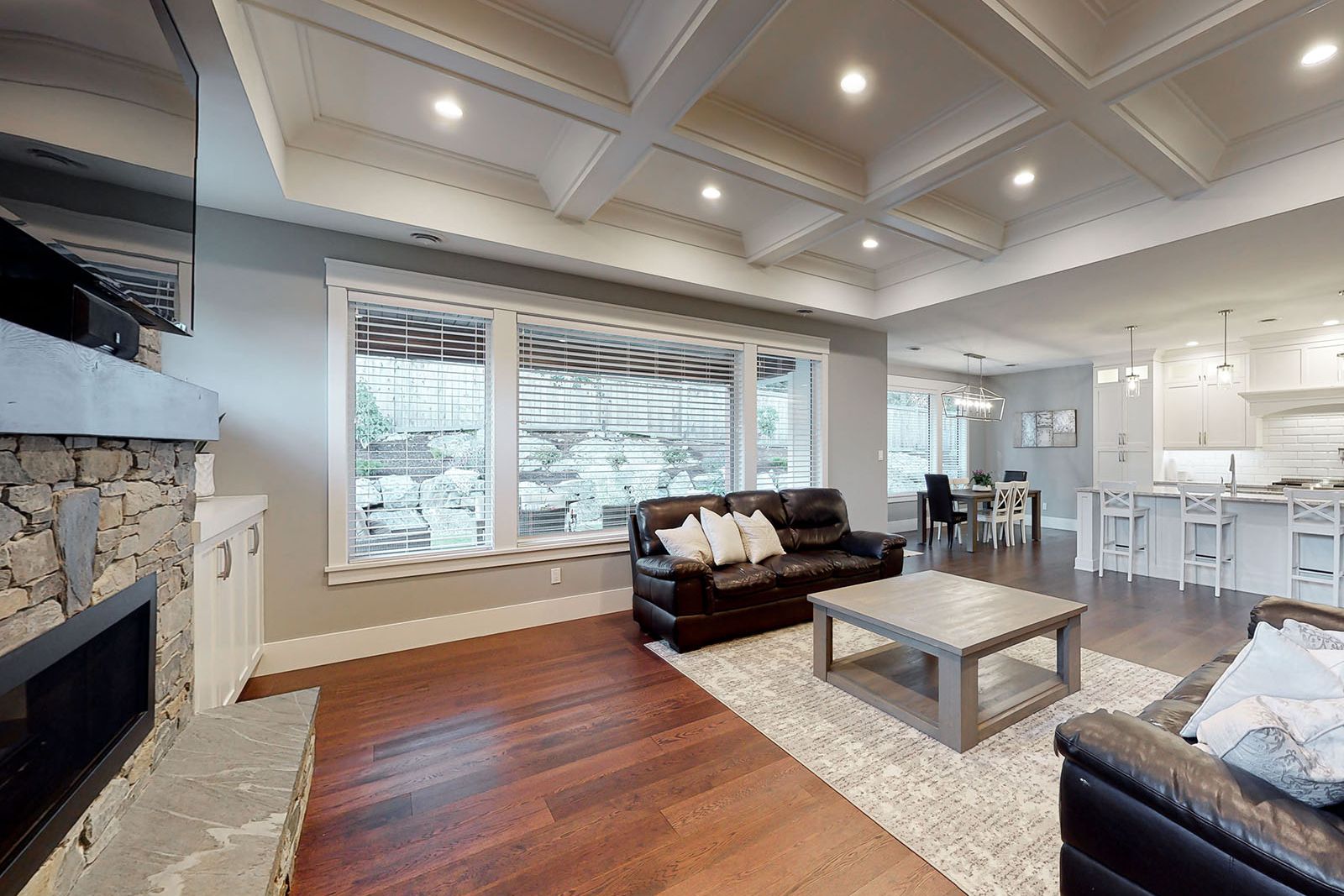 House interior from 3323 Henley