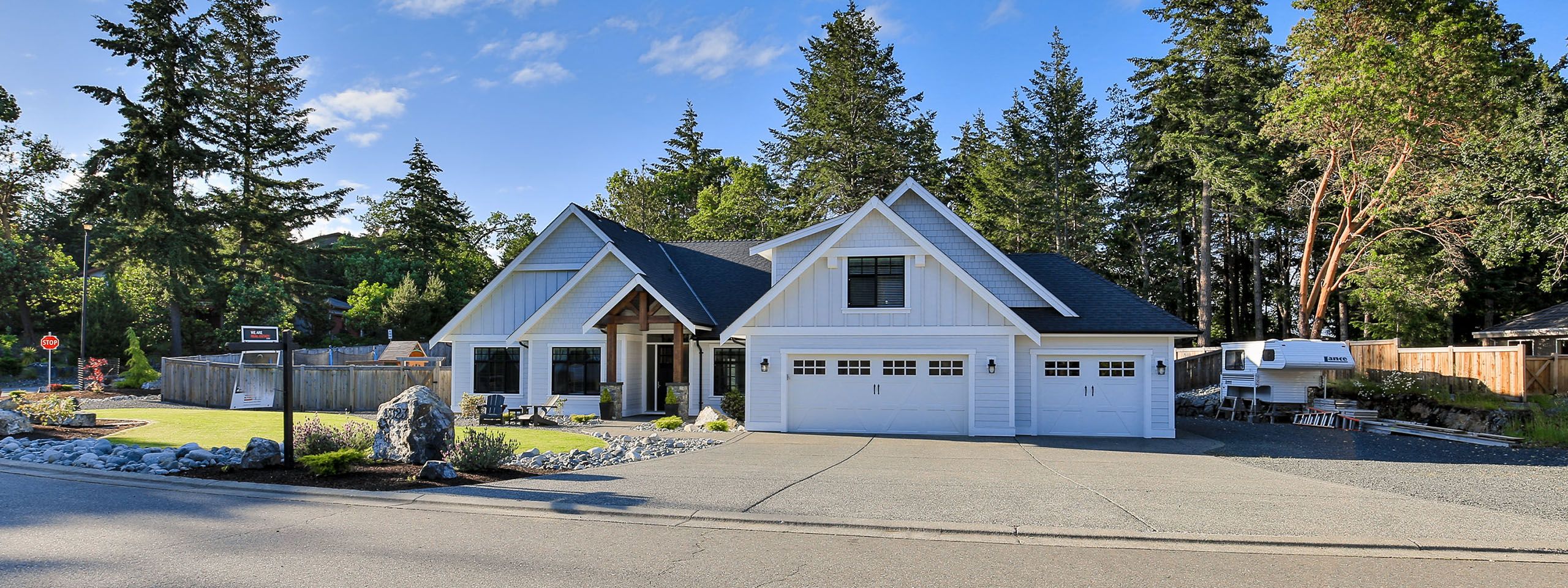 House exterior from 3323 Henley