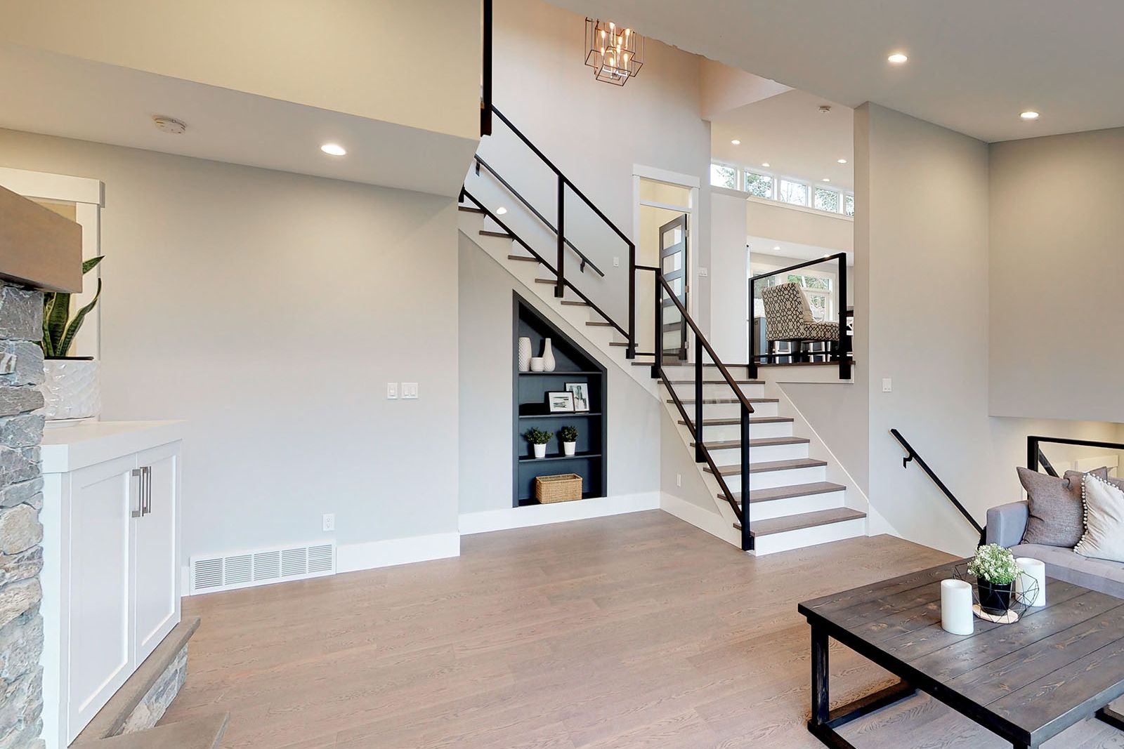 A house interior for 3579 Collingwood Drive
