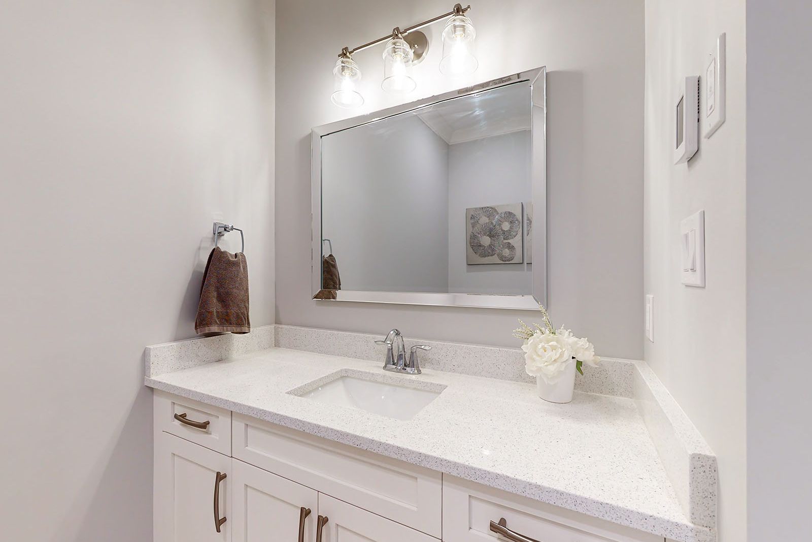 House interior from 3323 Henley