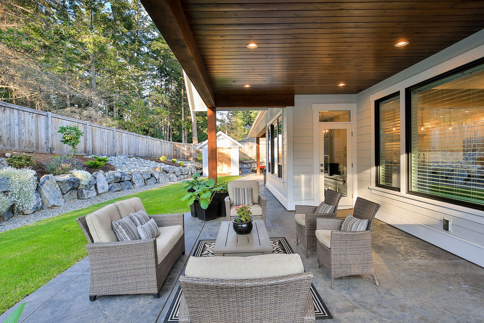 House exterior from 3323 Henley