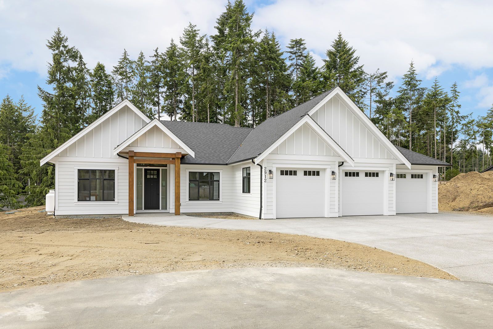 A house exterior for 2912 Wilkes Way