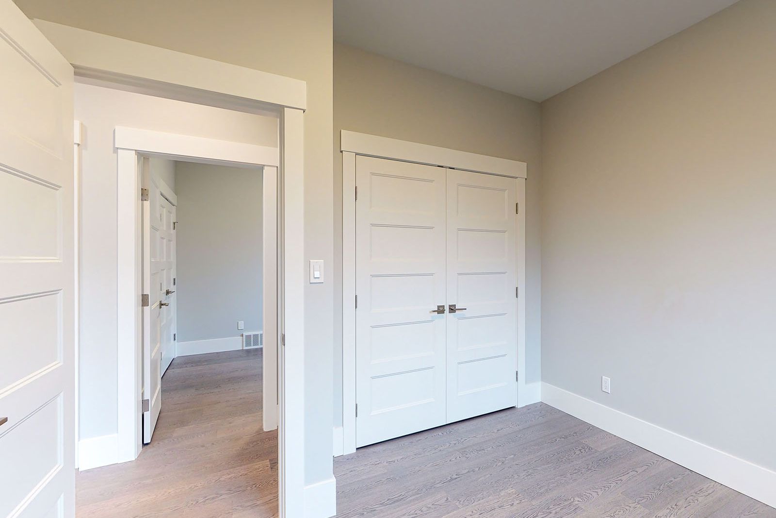 A house interior for 3579 Collingwood Drive