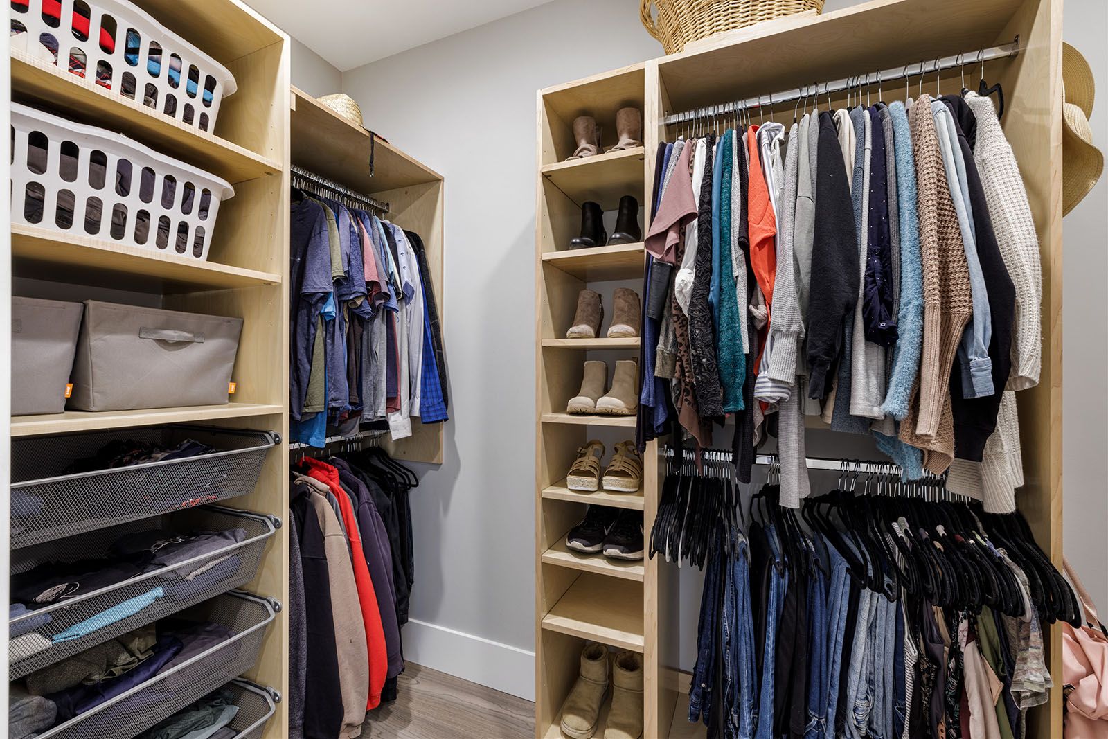 A house interior for 2777 Andys Lane