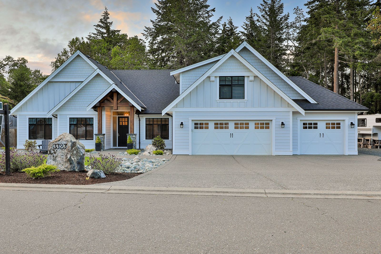 House exterior from 3323 Henley