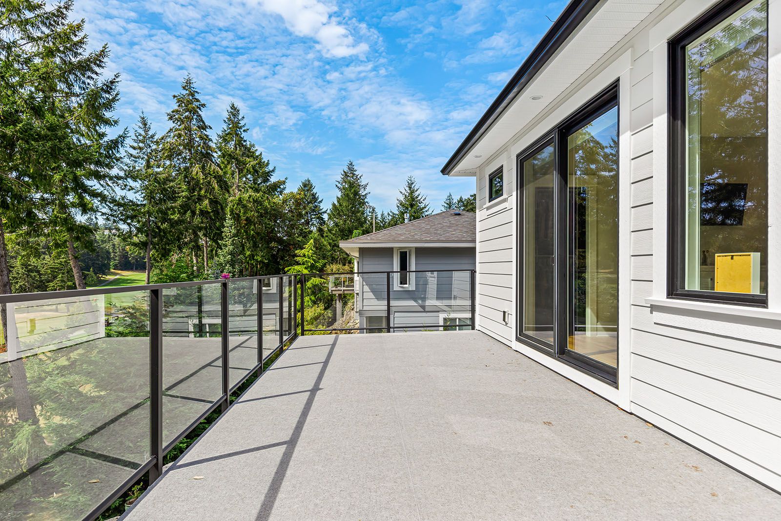 House exterior for 2255 Foxrun