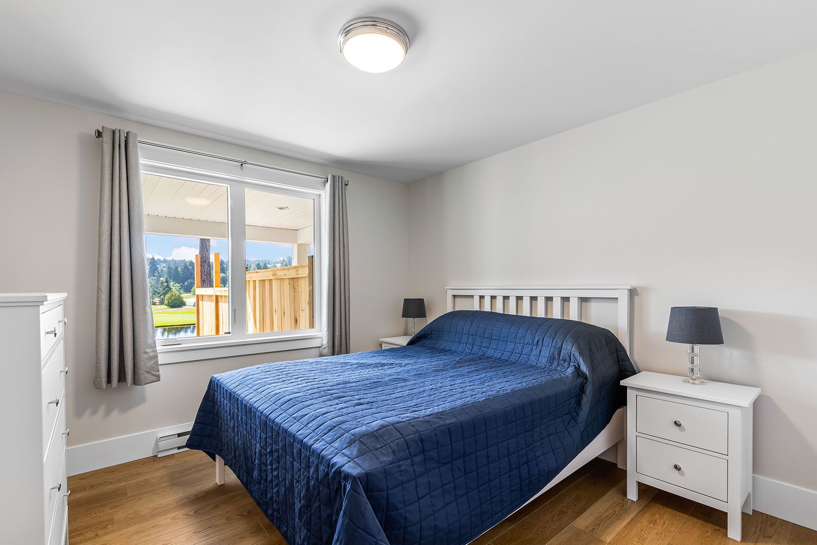 House interior for 2255 Foxrun