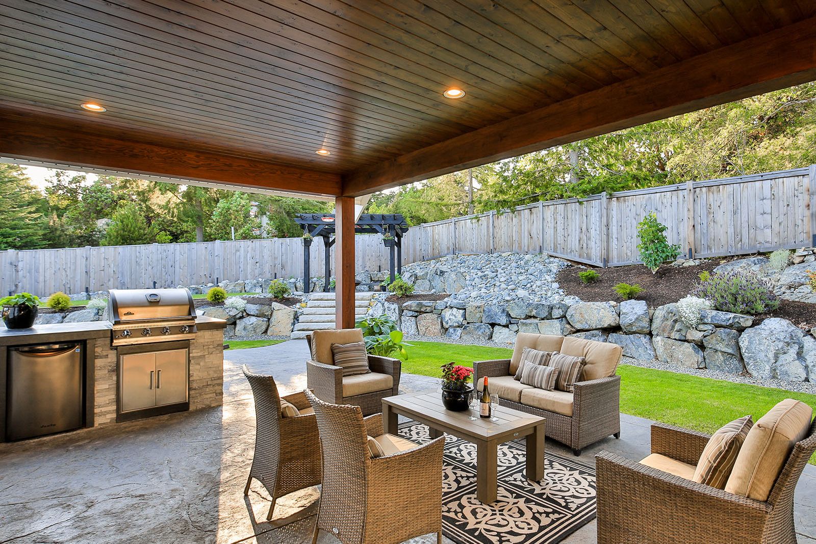 House exterior from 3323 Henley