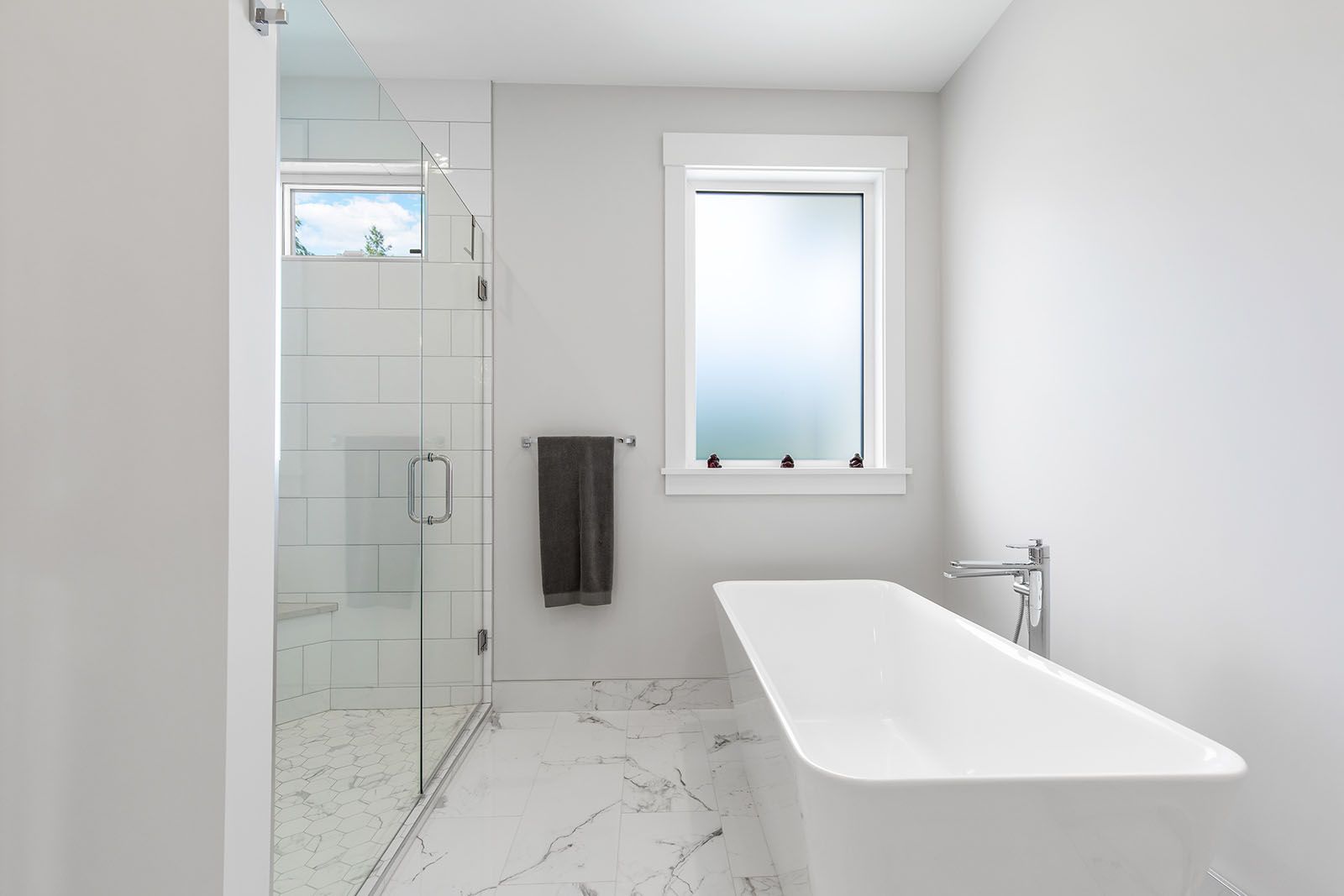 House interior for 2255 Foxrun