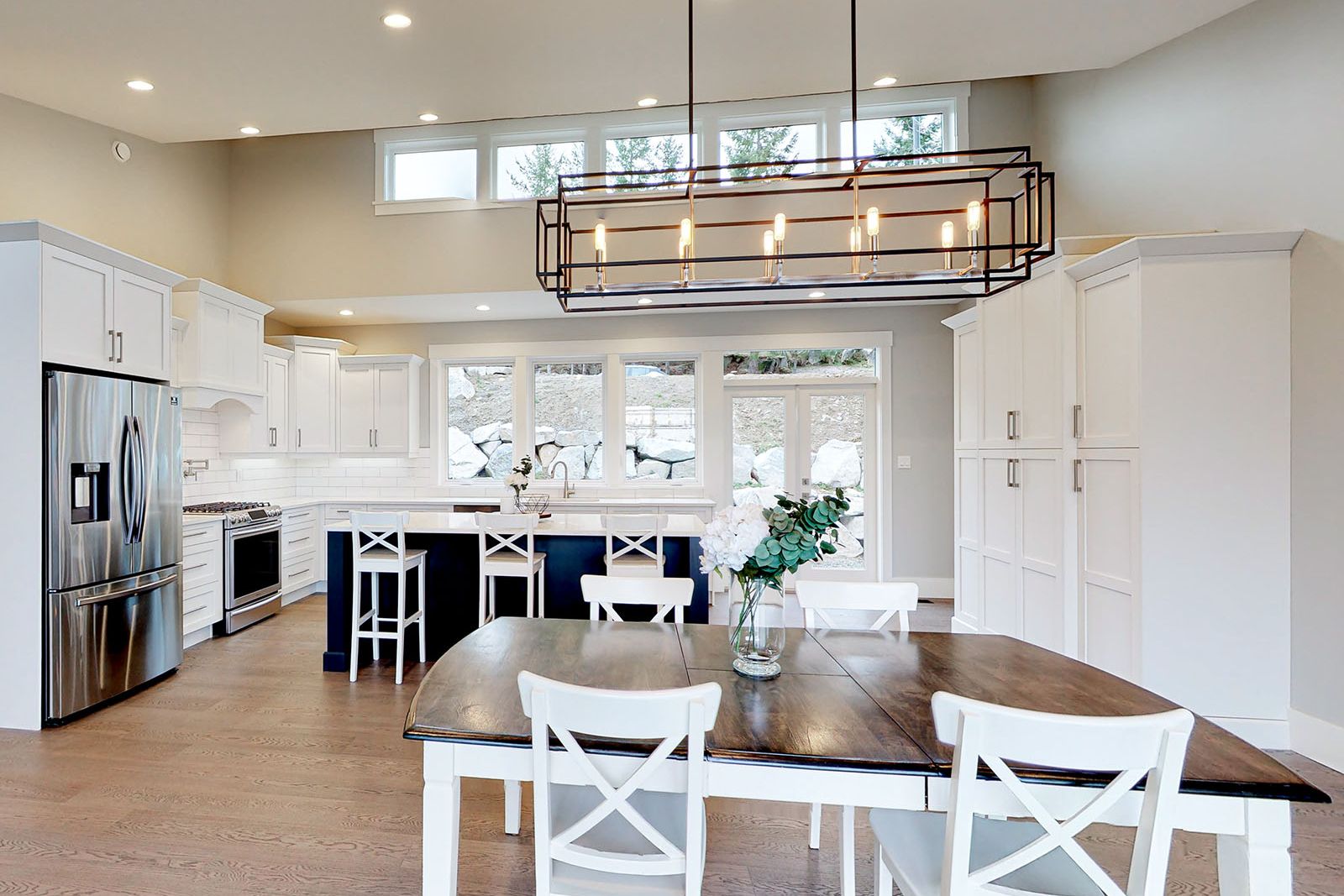 A house interior for 3579 Collingwood Drive