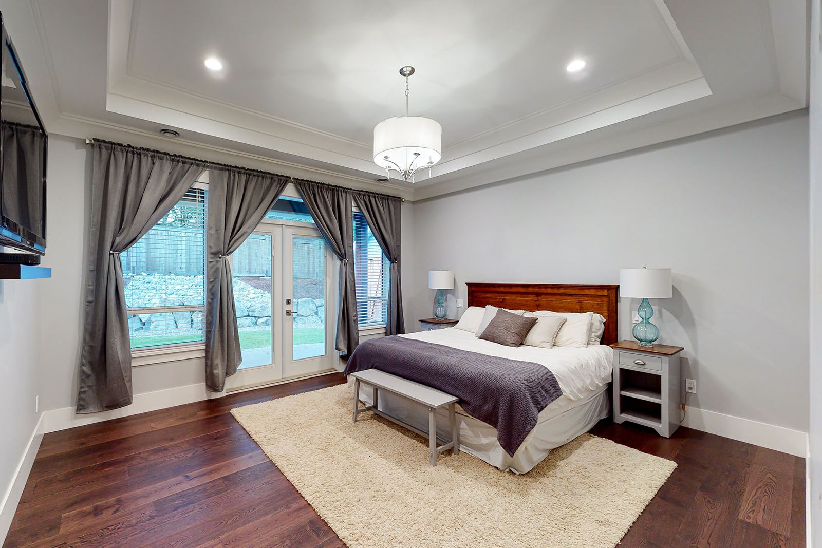 House interior from 3323 Henley